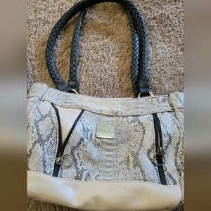 Miche Purse with 4 shells